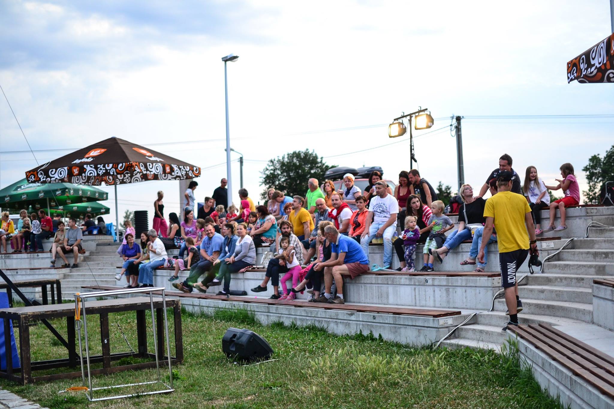 Brněnský Cirkus Legrando Se Vrací Na Vlny Baťova Kanálu Slovácko 8393