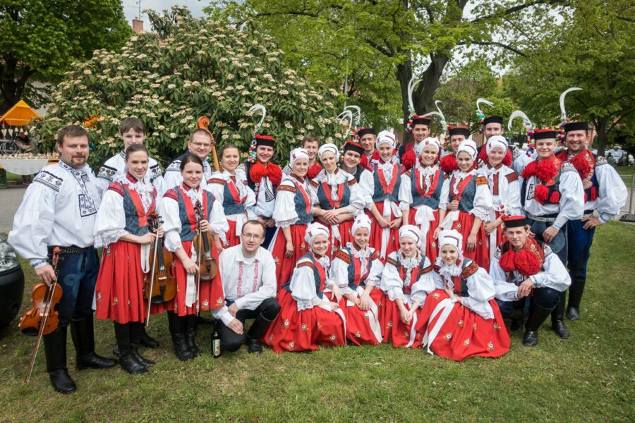 Návraty – premiéra lidového hudebně–tanečního představení FS Vlčnovjan FOTO