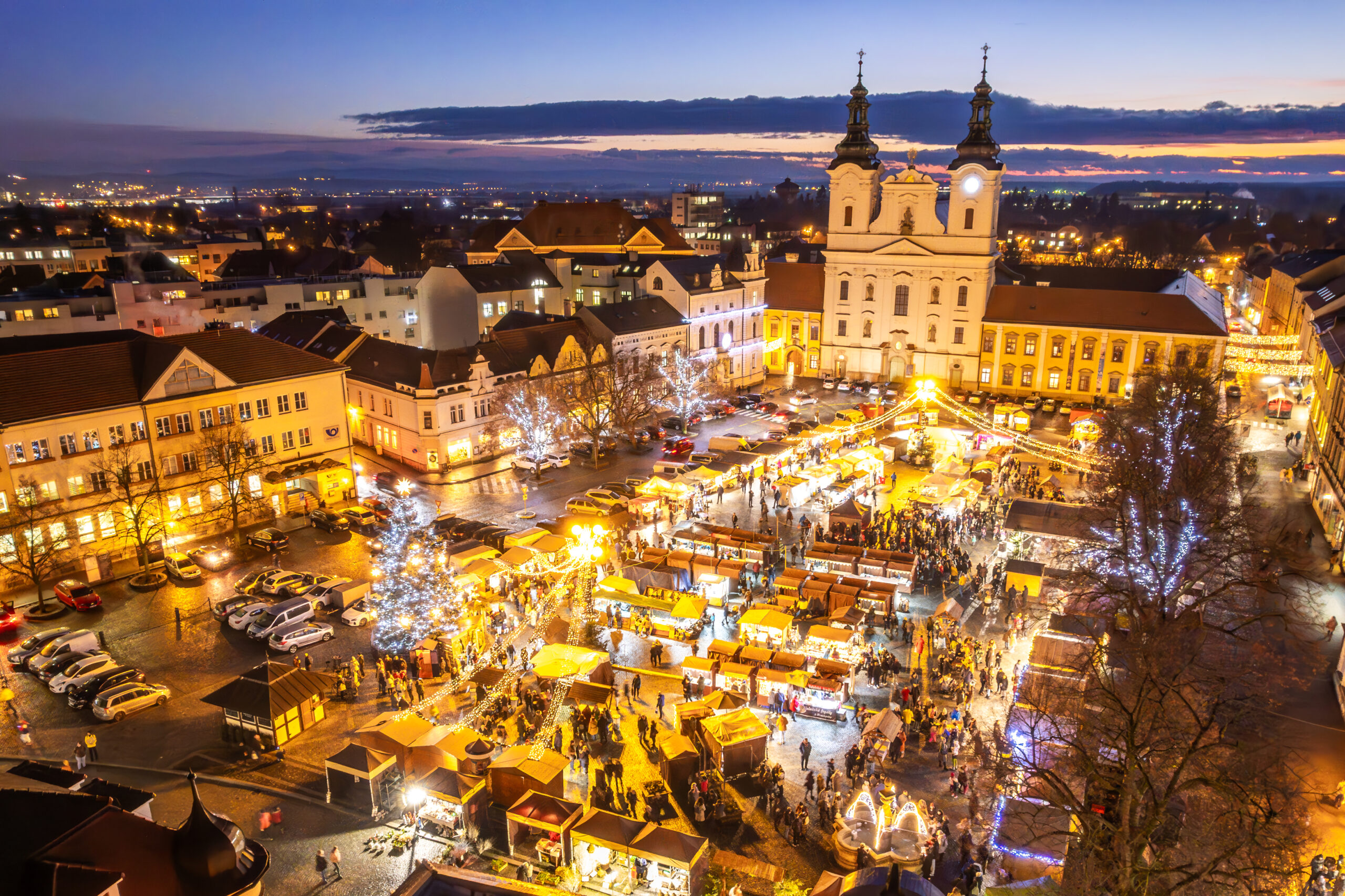 Vánoční trhy, jarmarky a rozsvěcování stromků na Slovácku