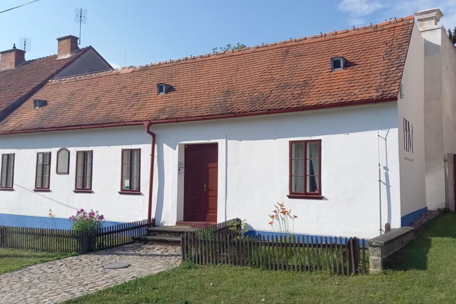 Památník bratří Mrštíků FOTO